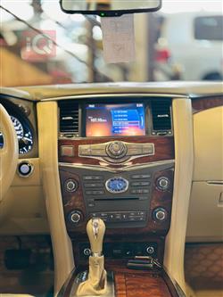 Infiniti QX80